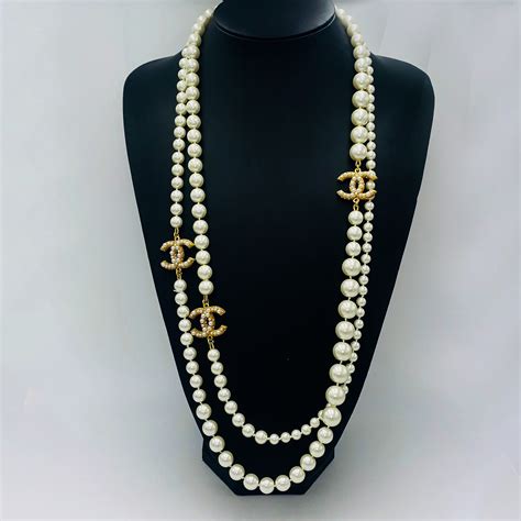 chanel vintage pearl necklace|How to Authenticate Chanel Jewelry .